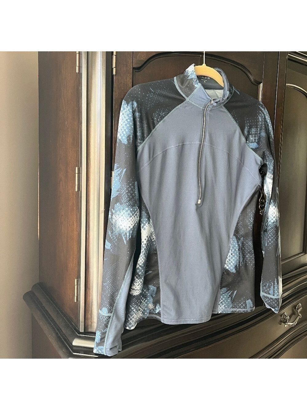 EUC Athleta 3/4 Zip